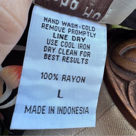 Aloha Hut Hawaii Tropical Print Top Women's Size Large - Picture 8 of 8